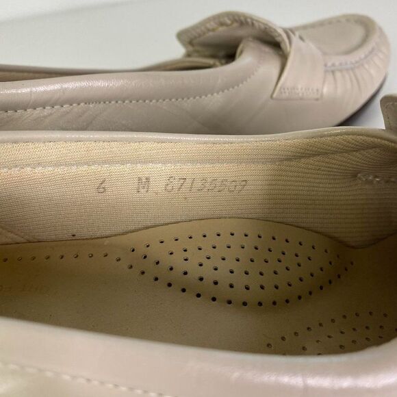 SAS Cream Leather Slip On Comfort Loafer - Picture 6 of 6